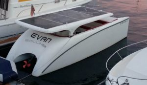 Barco solar Evan